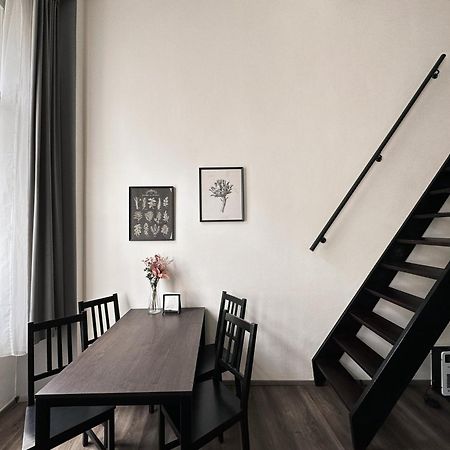 Contemporary Jindrisska Apartment براغ المظهر الخارجي الصورة