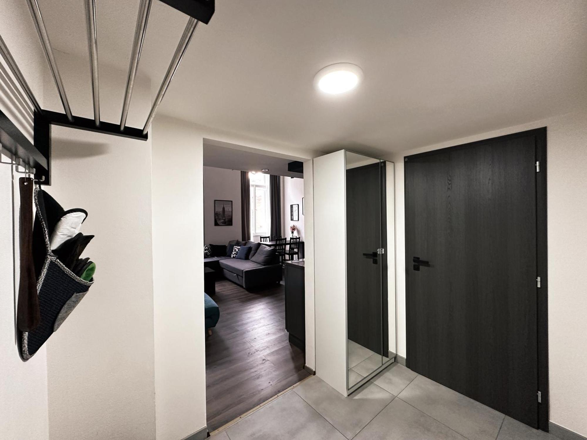 Contemporary Jindrisska Apartment براغ المظهر الخارجي الصورة